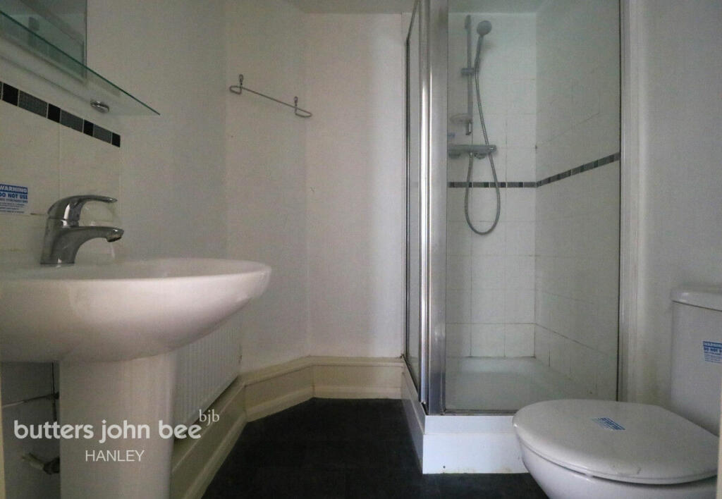 Image of 2 bedroom apartment for sale in Wilton Court, Hanley, ST1 post in Stoke-on-Trent Staffordshire England