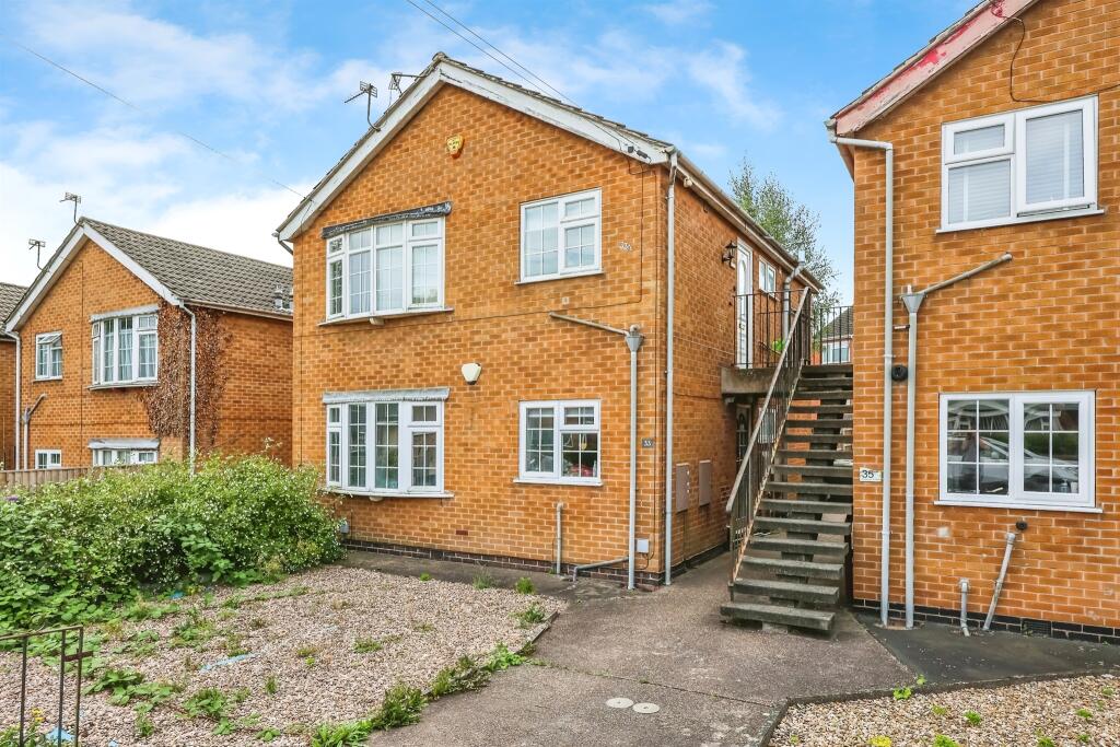 Image of 2 bedroom maisonette for sale in Horsendale Avenue, Nuthall, NOTTINGHAM, NG16 post in Nottingham Nottinghamshire England