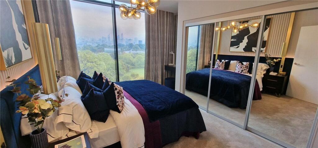 Image of 1 bedroom flat for sale in Manford Way, Chigwell, IG7 post in Redbridge London England